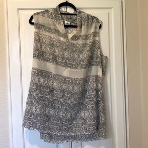 CAbi Gray and Cream Patterned Blouse